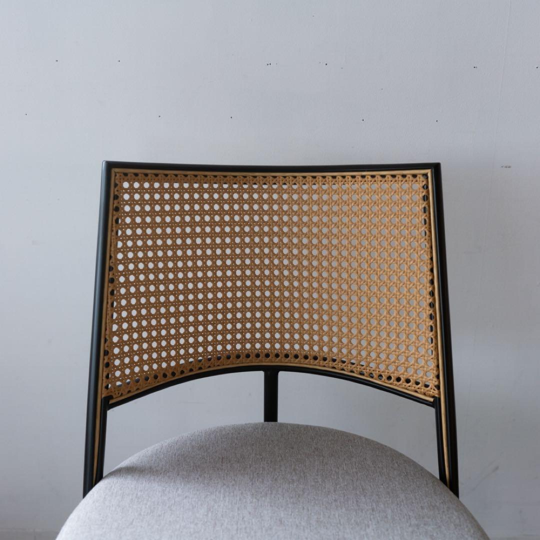 ダイニングチェア グレ　ラタン調