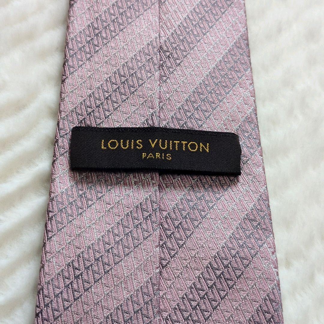 LOUIS VUITTON　ネクタイ　モノグラム　LVロゴ　あんしん鑑定　刺繍