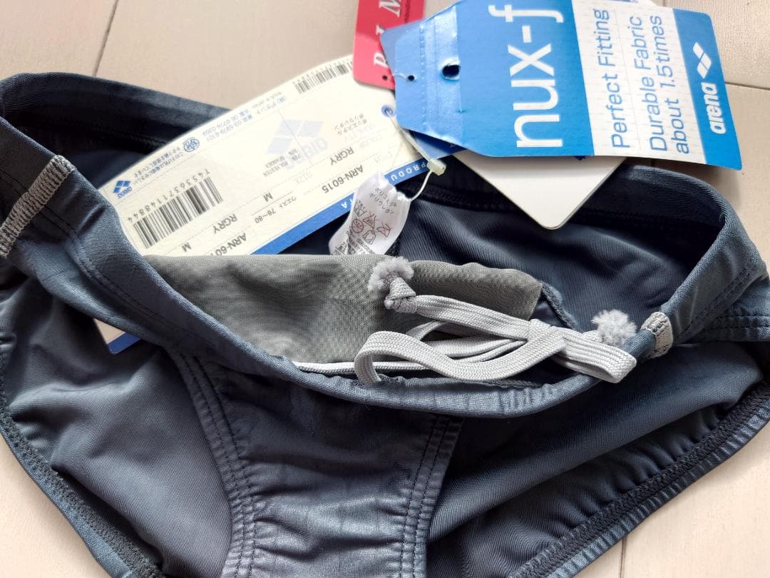 arena NUX-f ニュークス ARN-6015光沢グレイ Mサイズ競パン