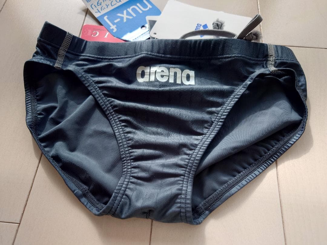 arena NUX-f ニュークス ARN-6015光沢グレイ Mサイズ競パン