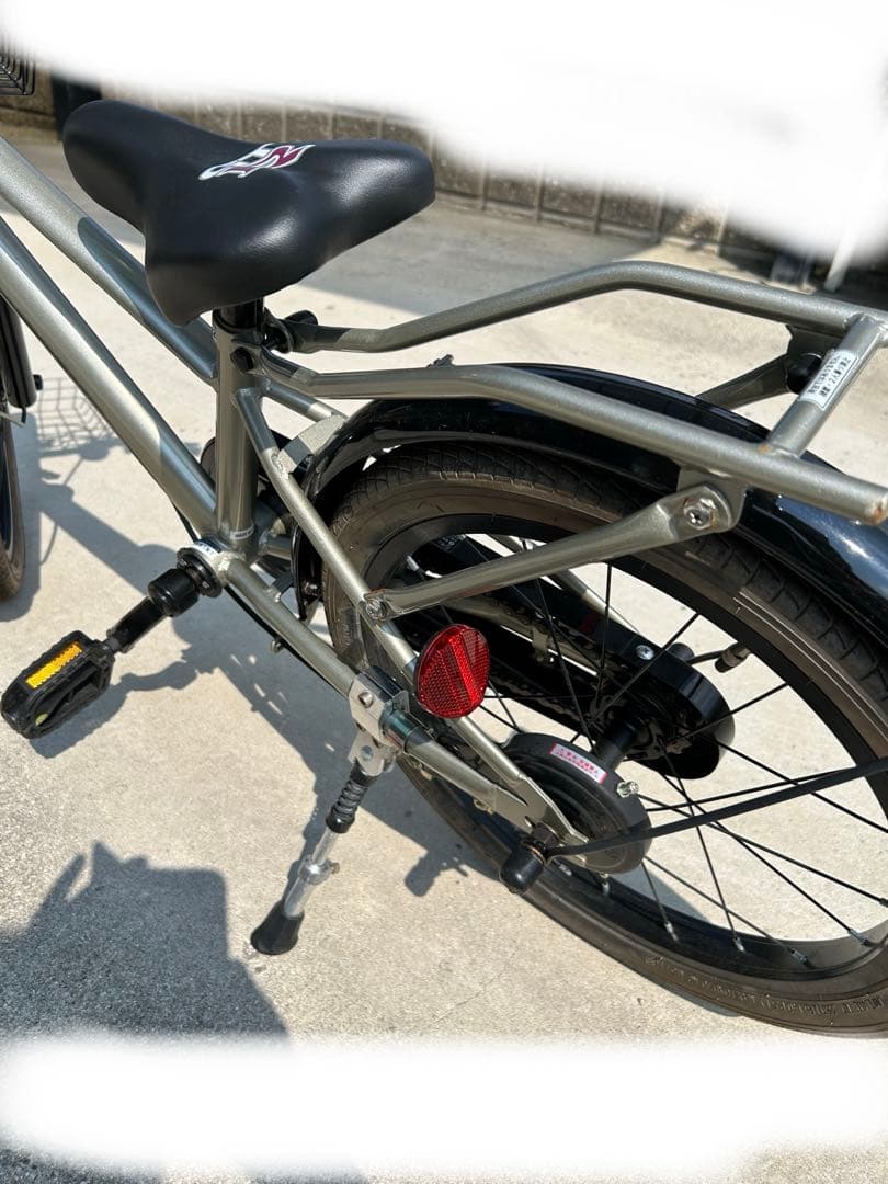 子供用自転車　18インチシルバー　 大阪　引き取り限定