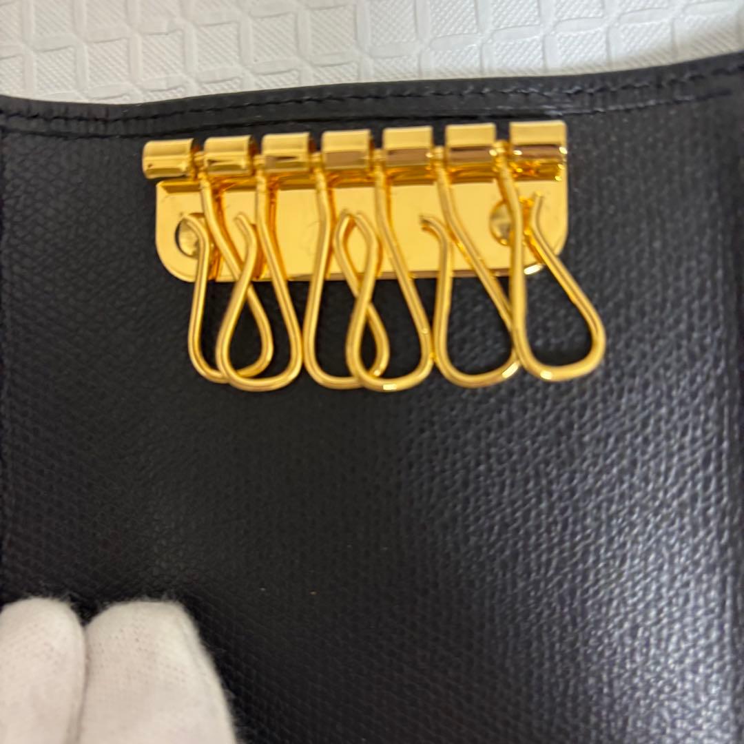 【新品】YVES SAINT LAURENT イブサンローラン キーケース