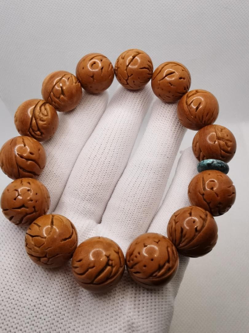 【精品】文玩桃の実 緑松石入り 覇王龍彫刻円玉 16mm