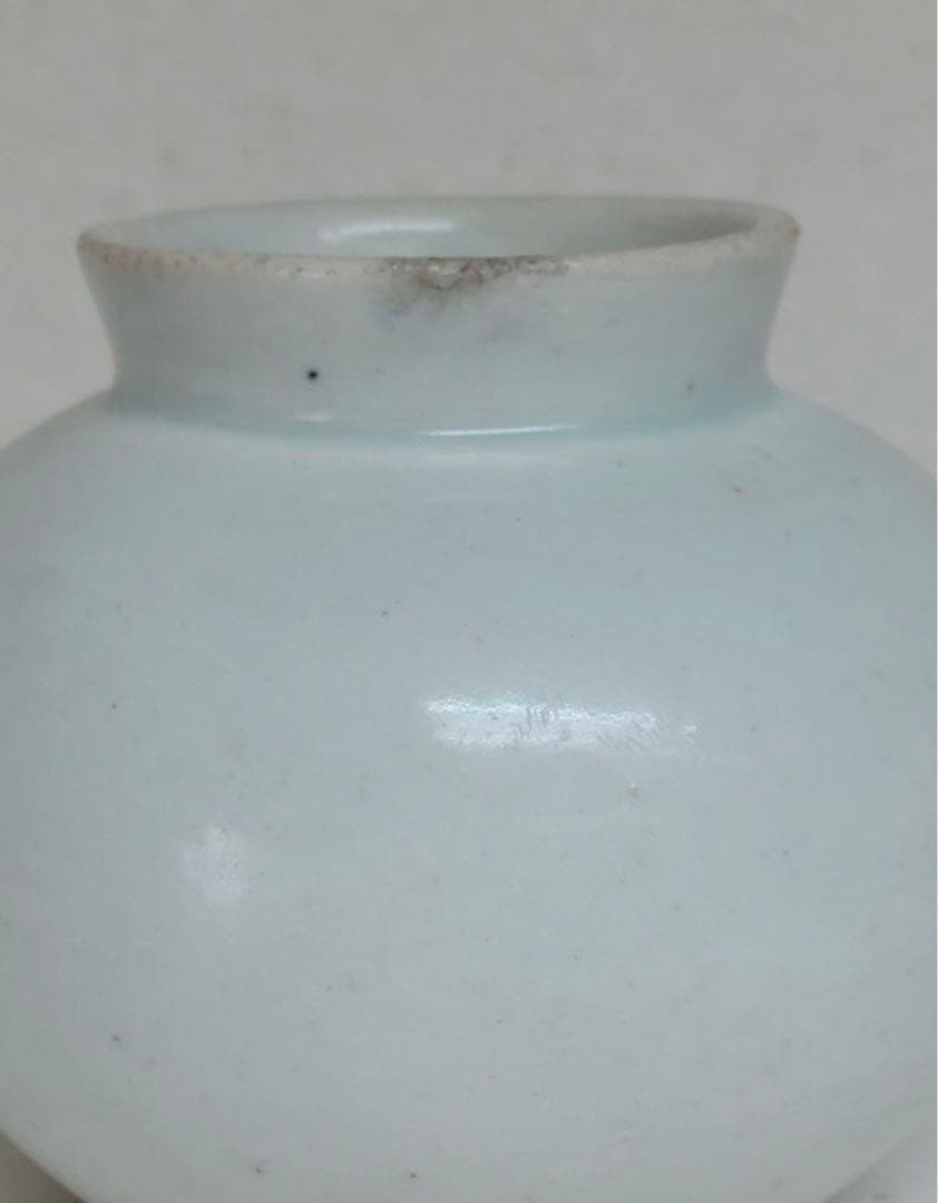 小壺　李朝中〜後期　姿・形が特に良い 　柔らかな白さ 白磁