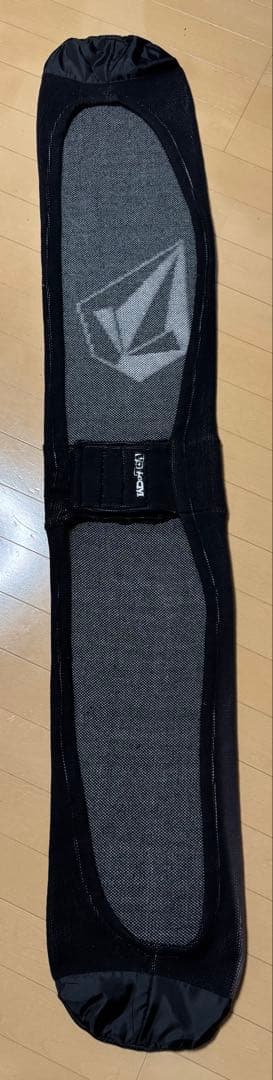 高反発◎ グラトリ！ デザイン◎ RICE28 RT9 152cm スノーボ板