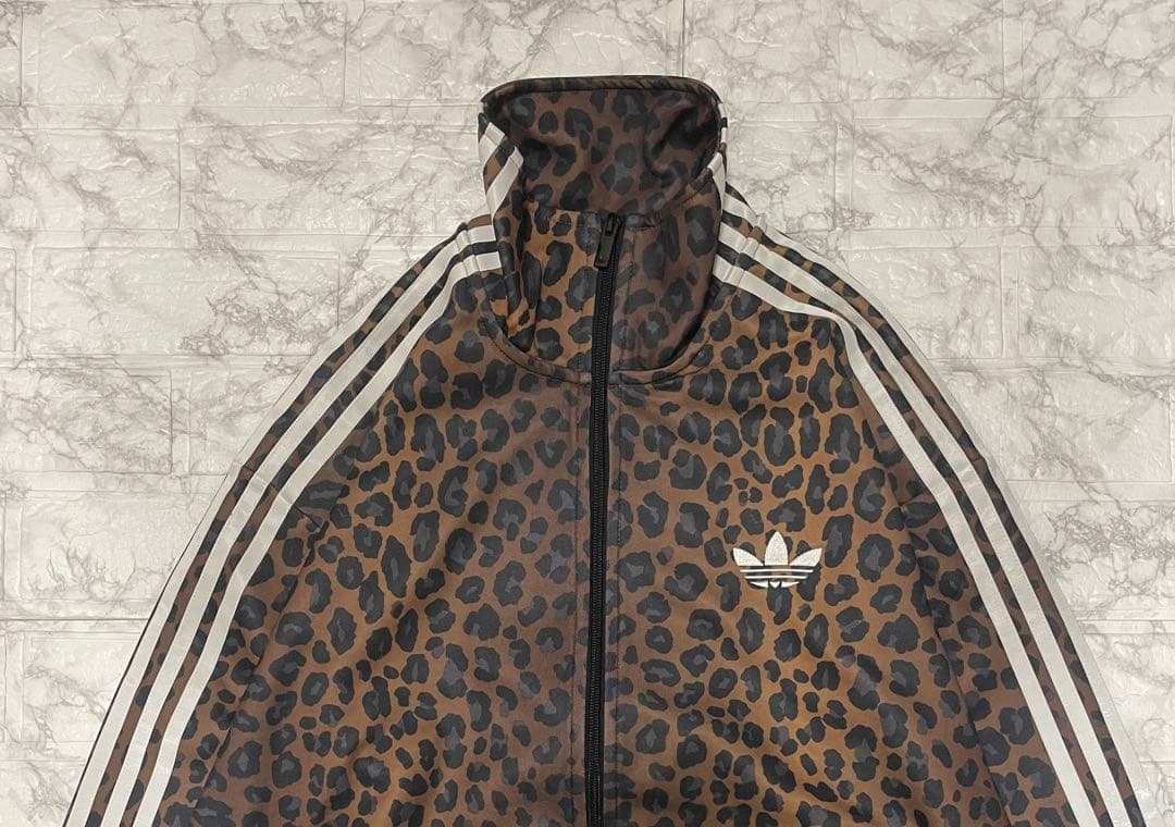 U156 XLサイズ　アディダス U LEO TT ABC-MART限定