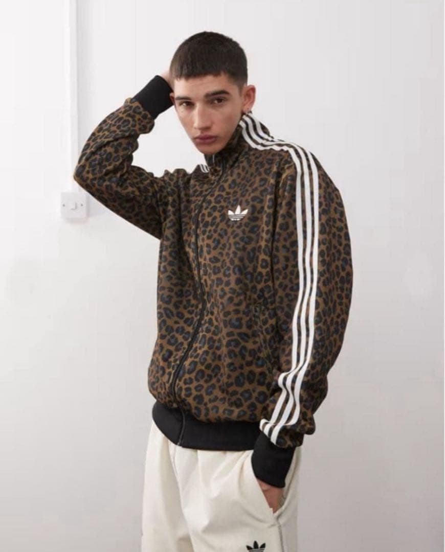 U156 XLサイズ　アディダス U LEO TT ABC-MART限定