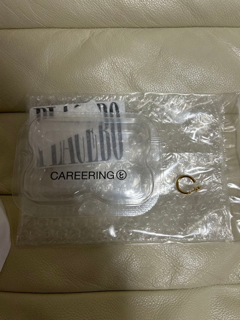 新品未使用 CAREERING キャリアリングPLACEBO 301 (ＹＷ)右