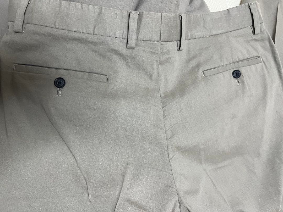 美品 トゥモローランド ストレッチリネンスリムスラックス サイズ50