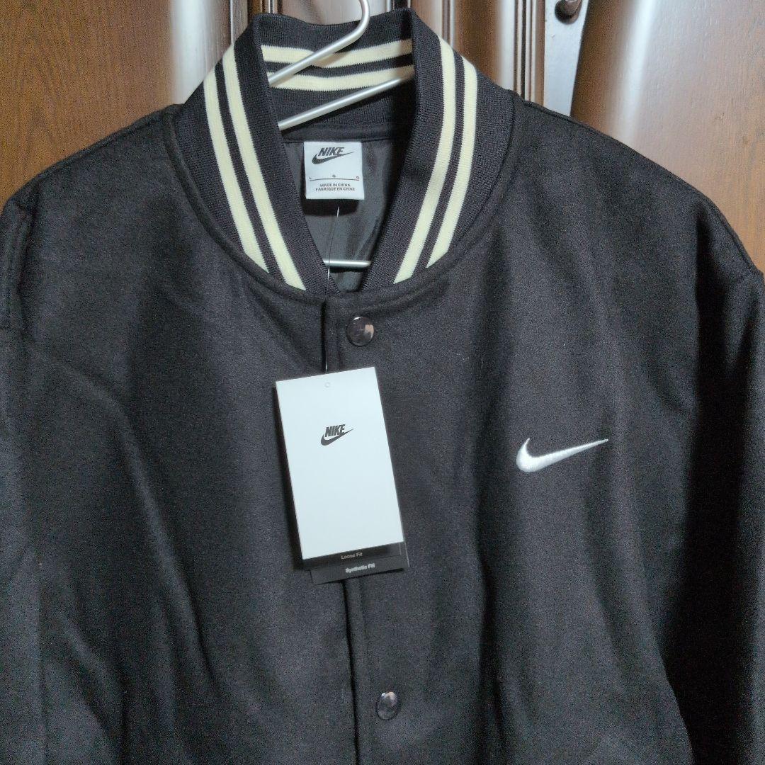 ナイキ：メンズ：AUバーシティ　ジャケット：Lサイズ：黒