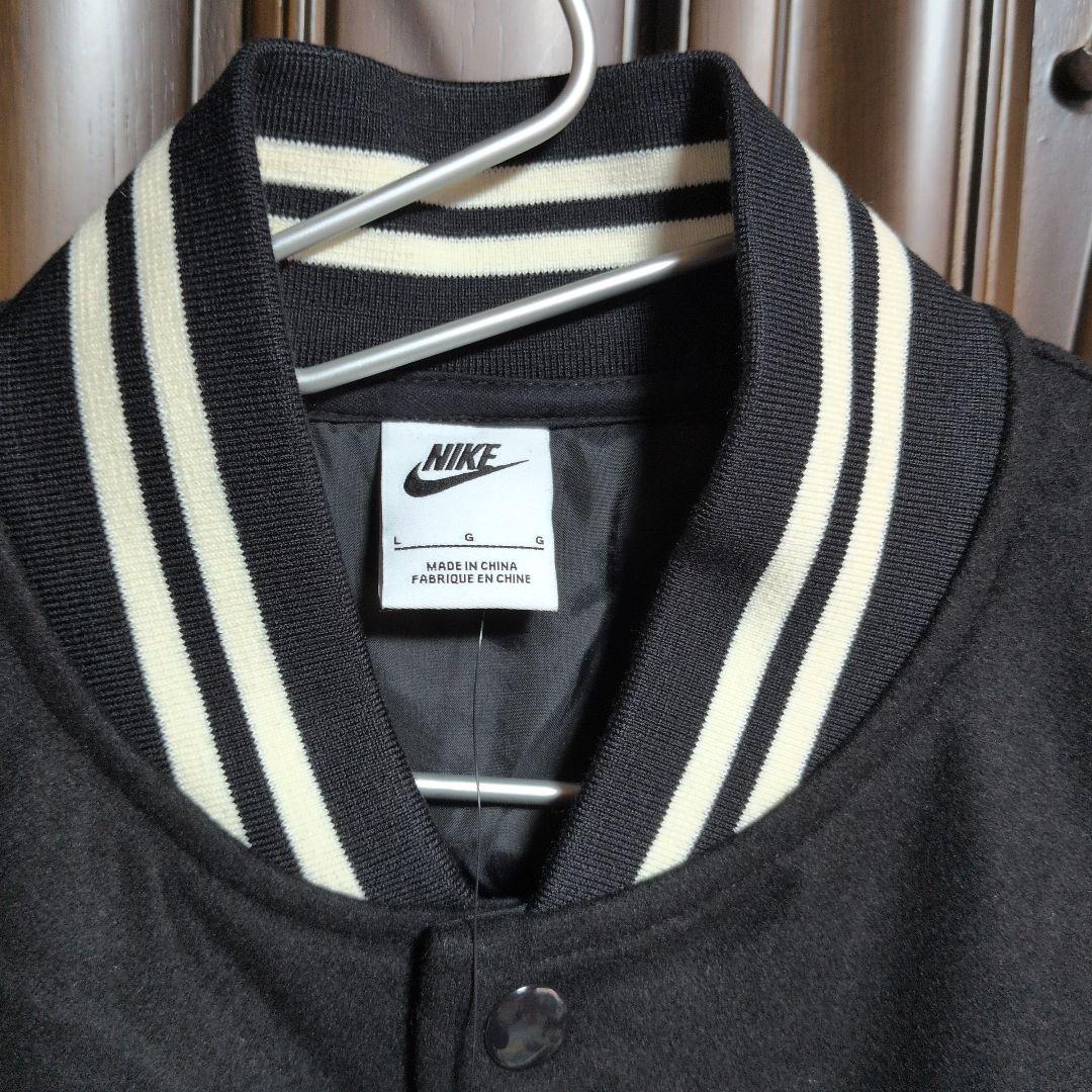 ナイキ：メンズ：AUバーシティ　ジャケット：Lサイズ：黒