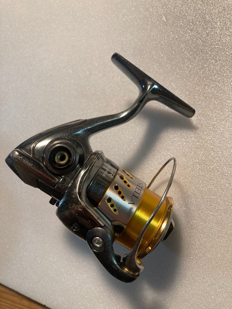 シマノ 07ステラ C2000S ハンドル無し