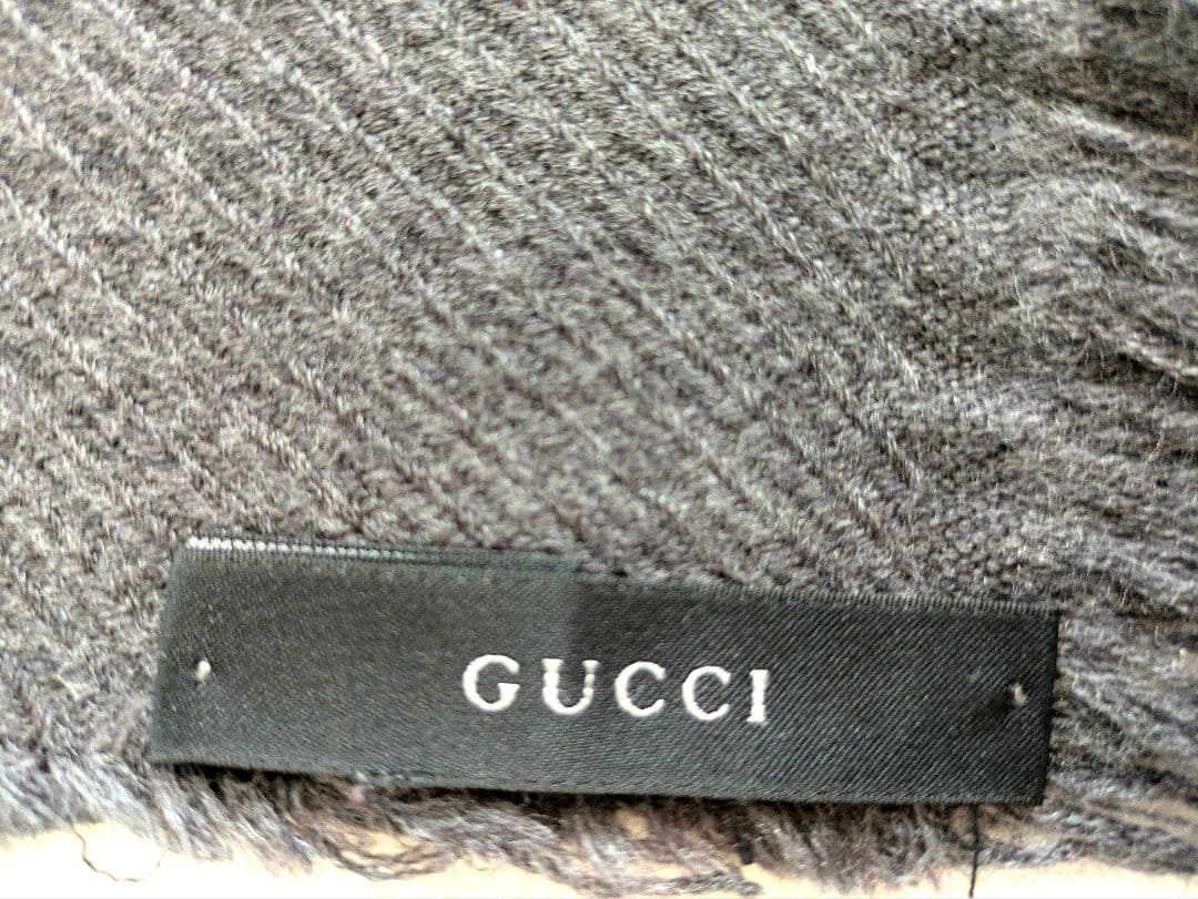 GUCCI チェック柄マフラー