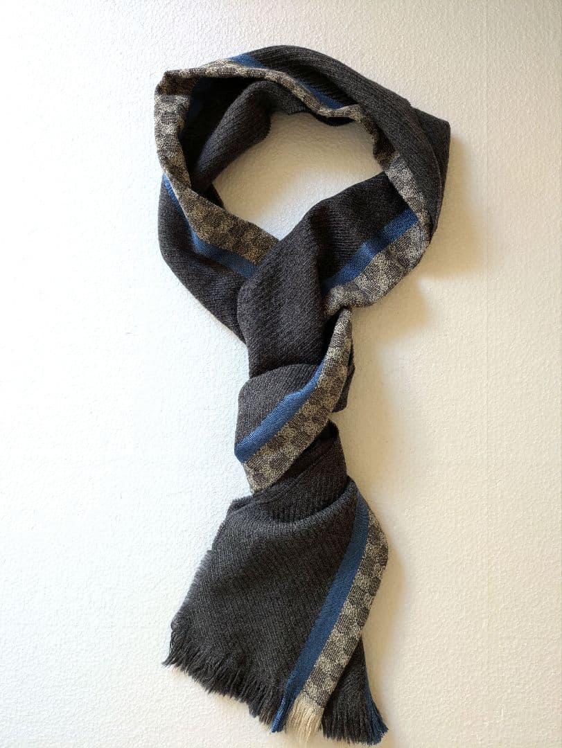 GUCCI チェック柄マフラー