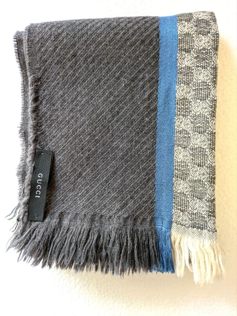 GUCCI チェック柄マフラー