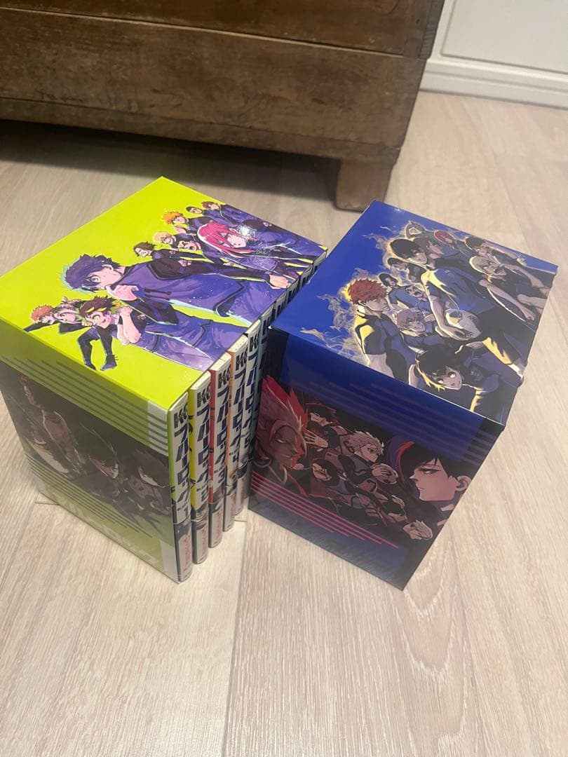 ブルーロック 漫画 コミック1〜33巻・エピ凪セット 映画特典全巻