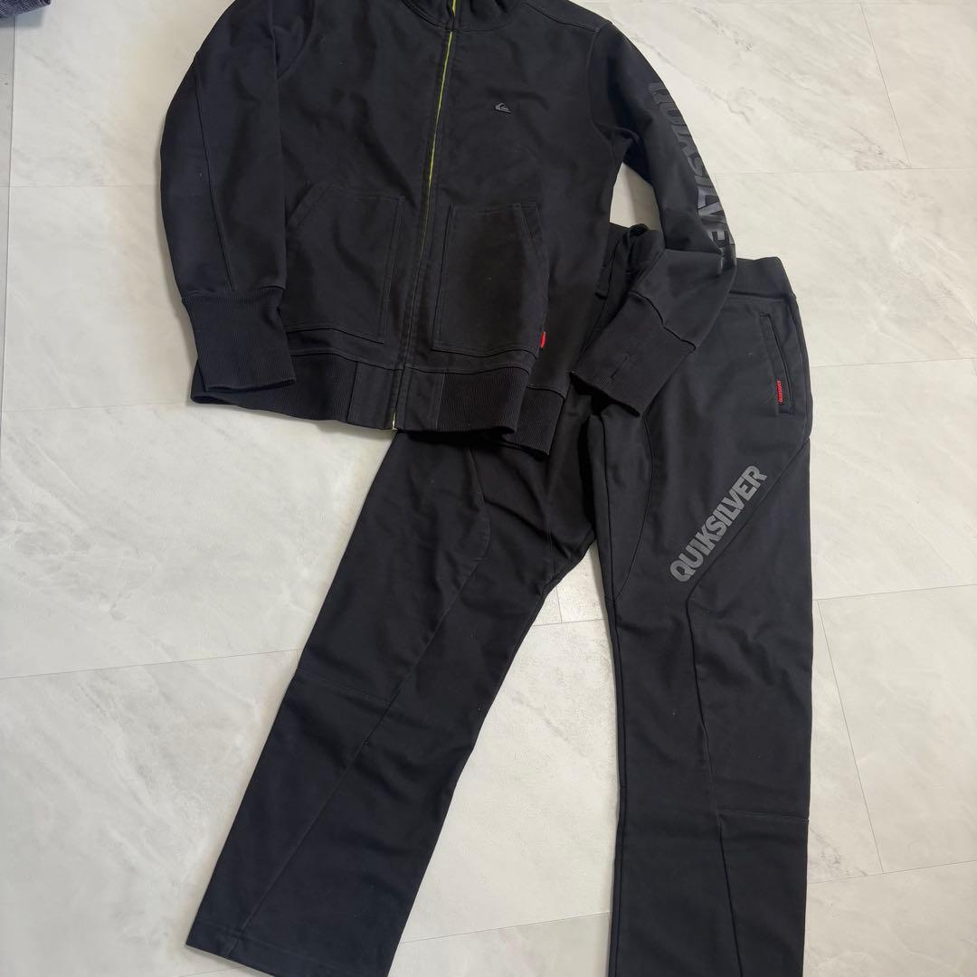 【1度だけ使用】Quiksilver 黒 スウェットセットアップ
