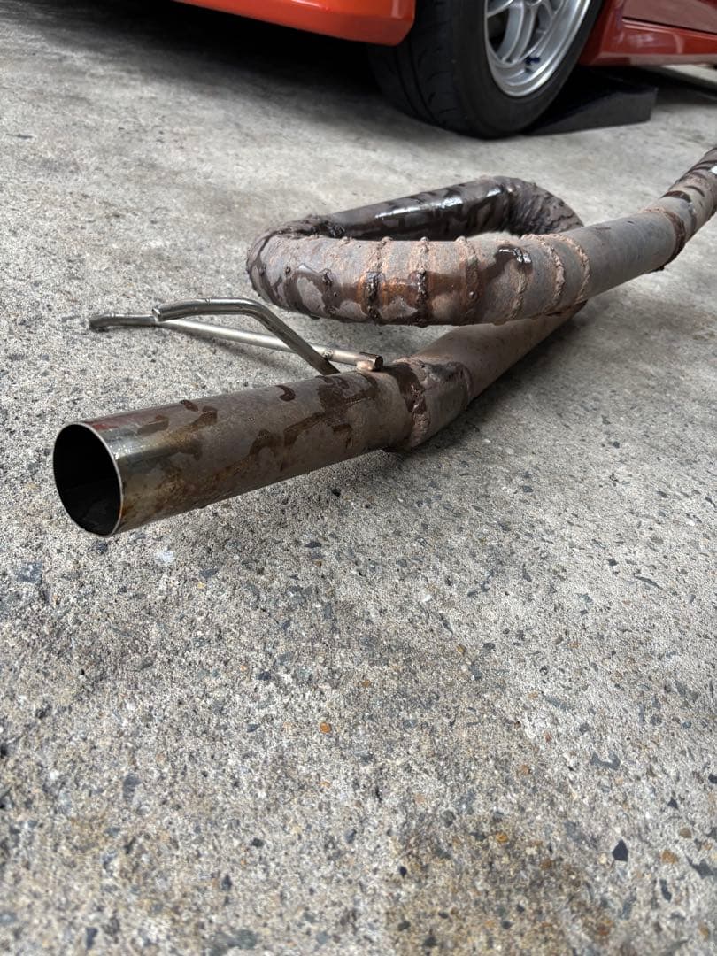 フィットRS ge8 マフラー