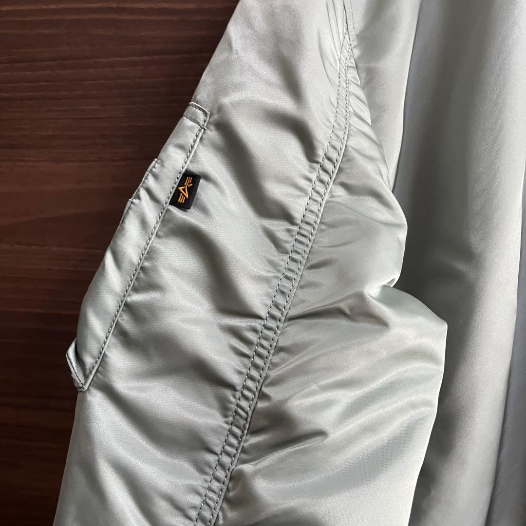 ALPHA INDUSTRIES MA-1 フライトジャケット セージグリーン