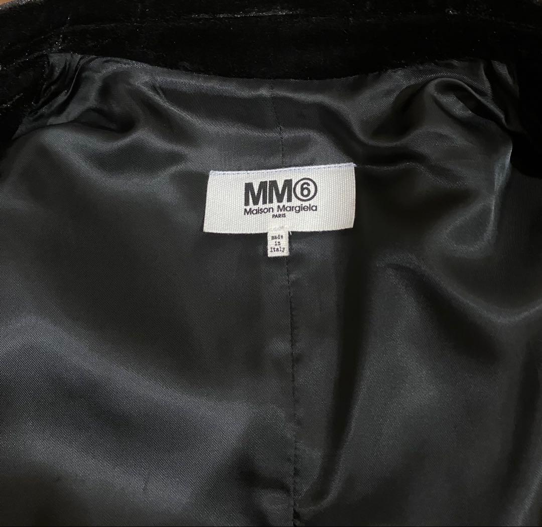 M￼M6 メゾンマルジェラ　ベルベットチェスターコート