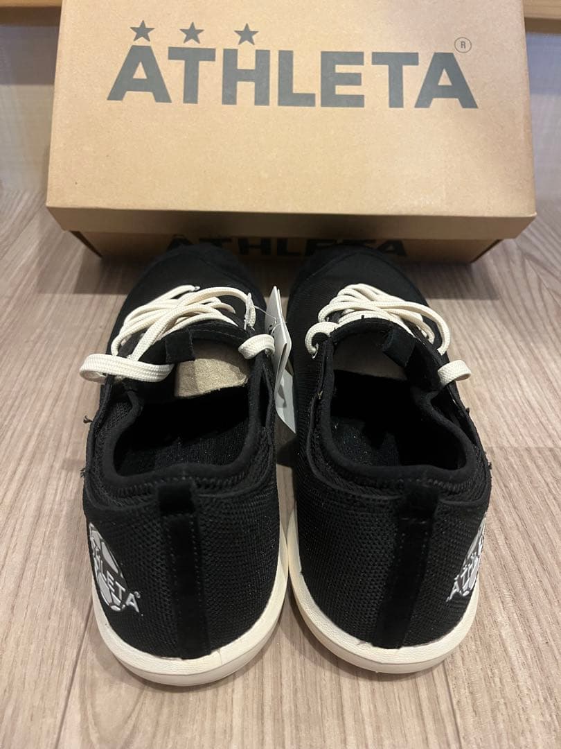 アスレタ 原宿　限定シューズ