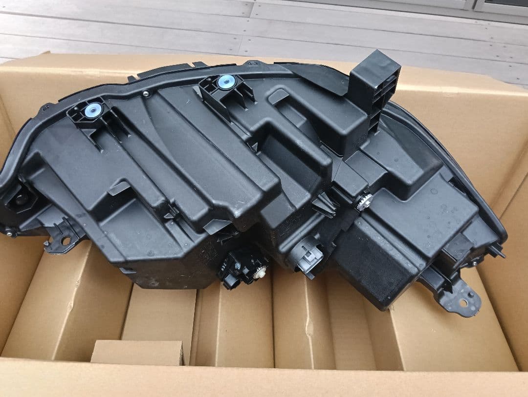 ZR-V RZ4 左ヘッドランプ