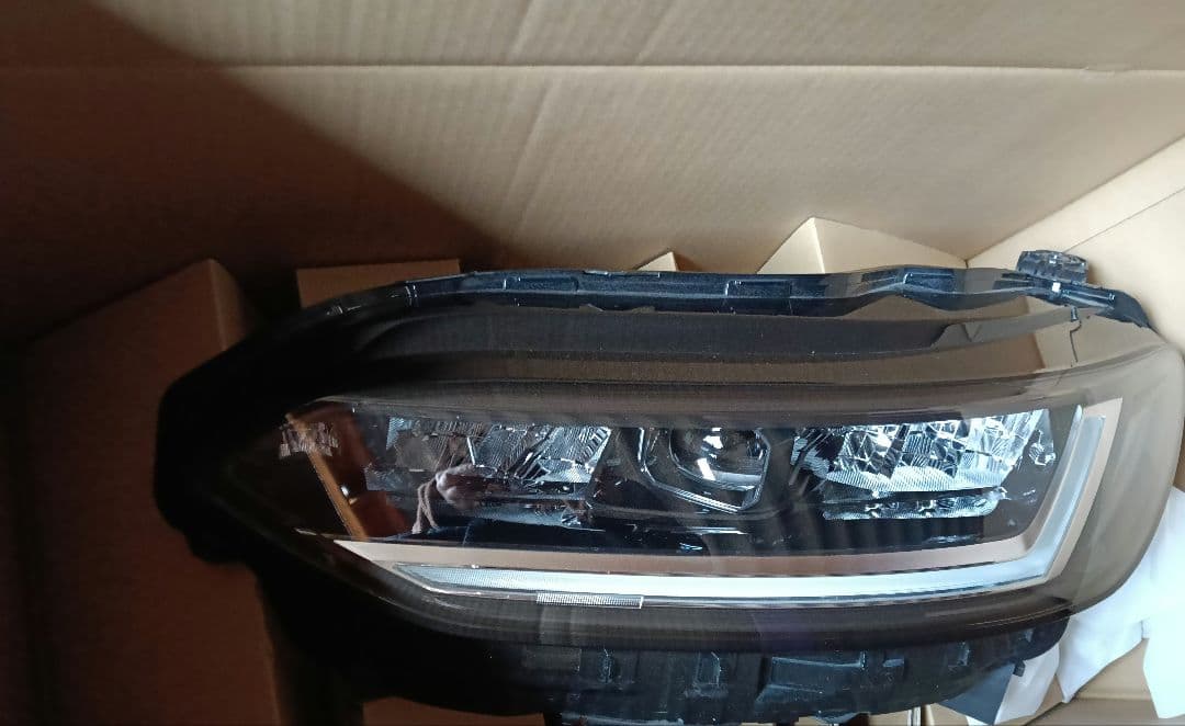 ZR-V RZ4 左ヘッドランプ