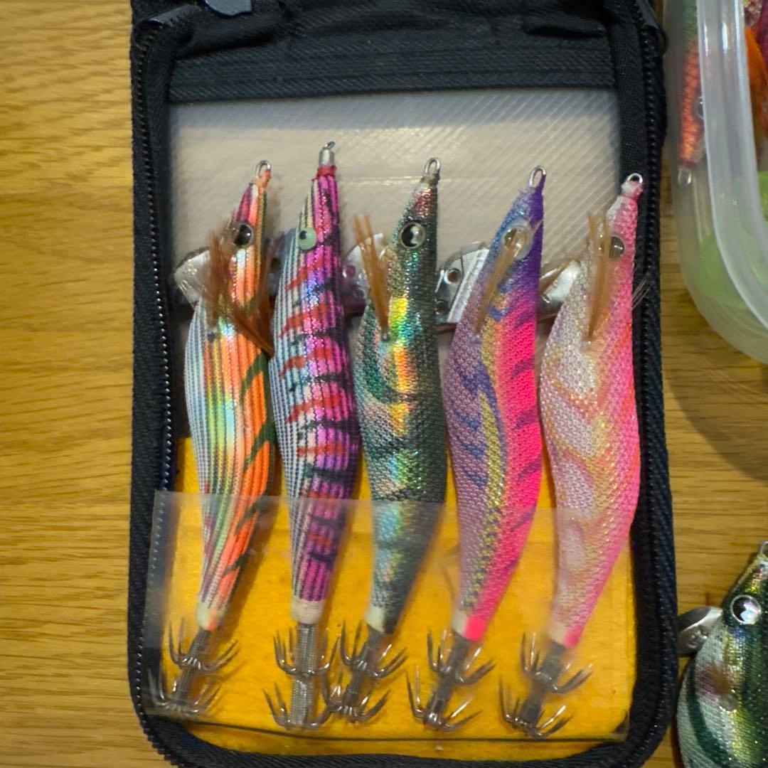 エギ・餌木 セット 多数 収納ケース付き 61本 まとめ