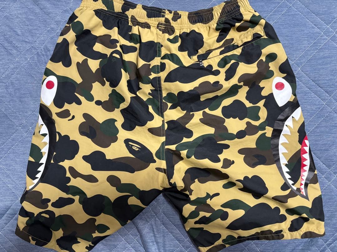 アベイジングエイプ　ハーフパンツ