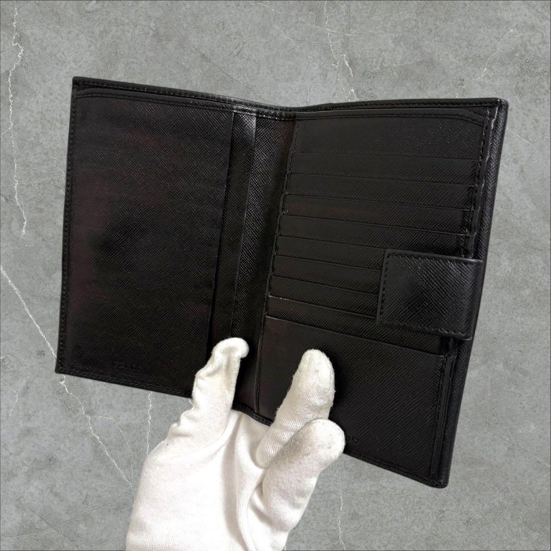 極美品✨ PRADA プラダ 三つ折り財布 サフィアーノ ブラック 三角ロゴ
