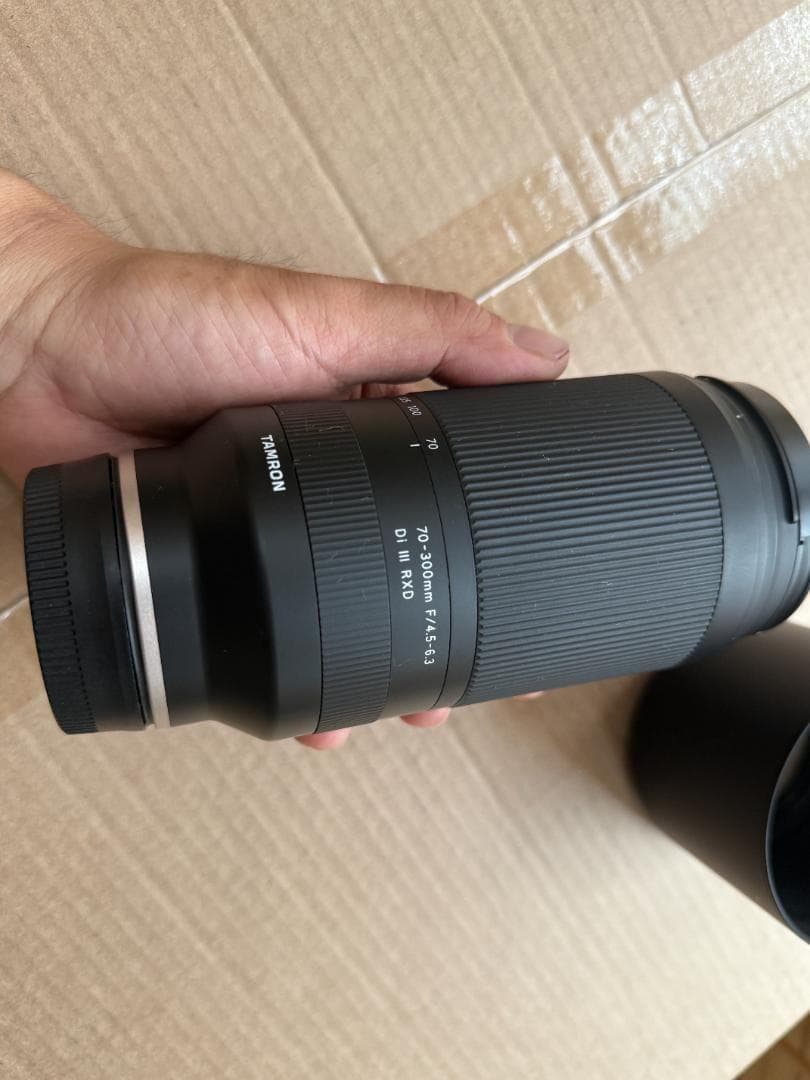 TAMRON 70-300mm F4.5-6.3 Eマウントズームレンズ