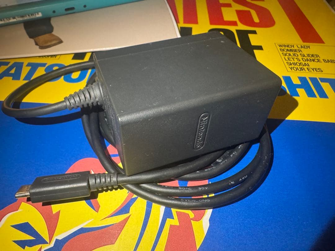 【最安】Nintendo Switch Liteターコイズ 本体 ACアダプター