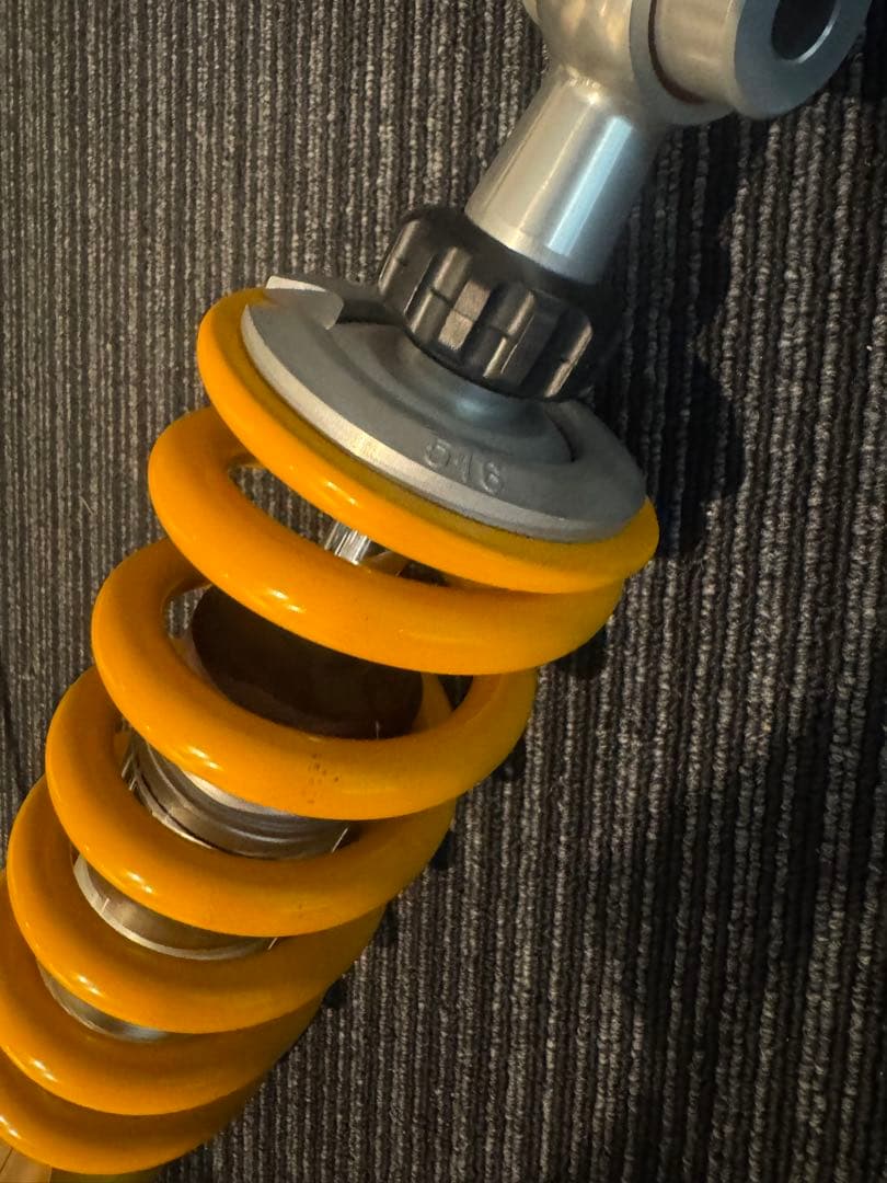オーリンズ　OHLINS Z900RS SE純正 サスペンション KA4280