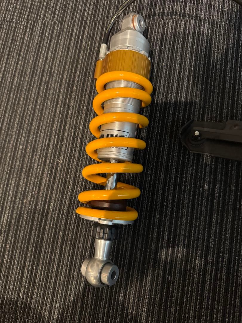 オーリンズ　OHLINS Z900RS SE純正 サスペンション KA4280