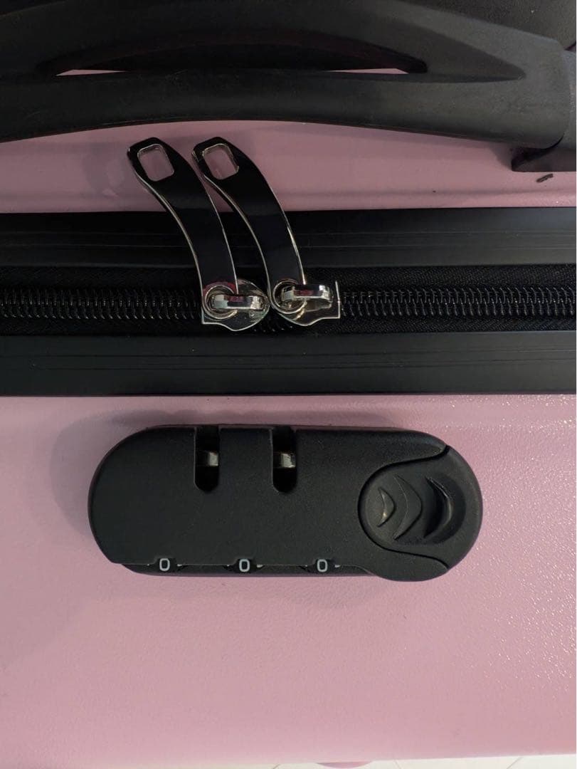 【値下げ中】NORICCO ノリッコ 座れるキャリーケース　 ピンク　M