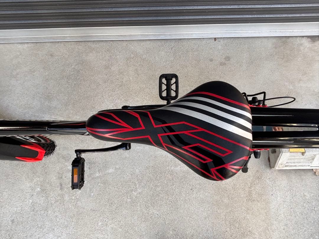 はる　BRIDGESTONE 子供用自転車 24インチ　ブラック／レッド