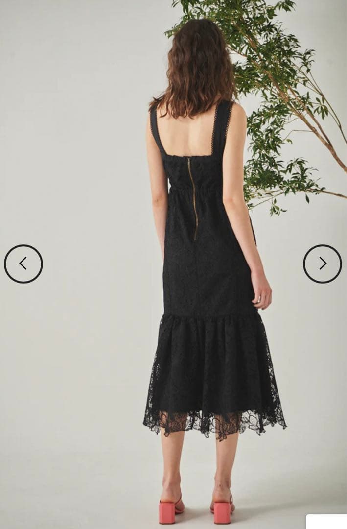 3*1様 Capri Dreams Lace Dress