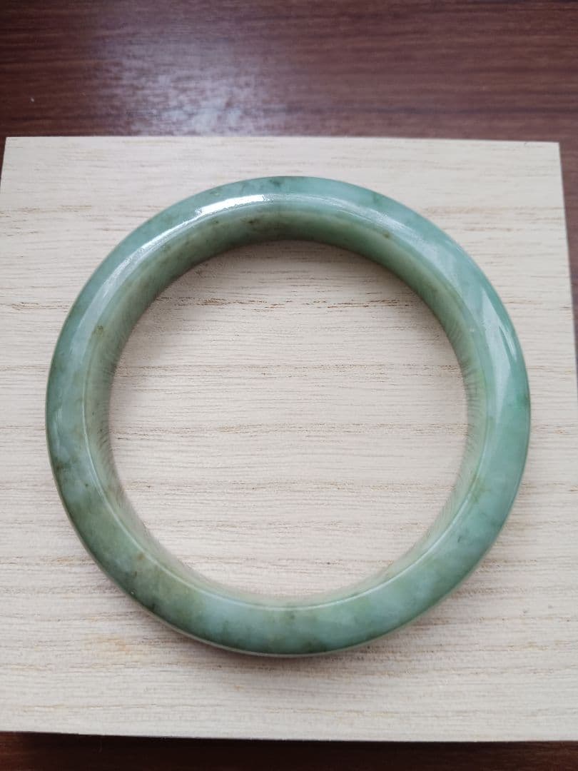 ププ　A貨翡翠　バングル　63㎜