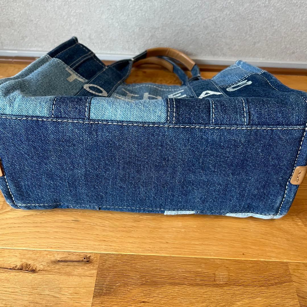 MARC JACOBS THE TOTE BAG デニムトートバッグ　ミディアム