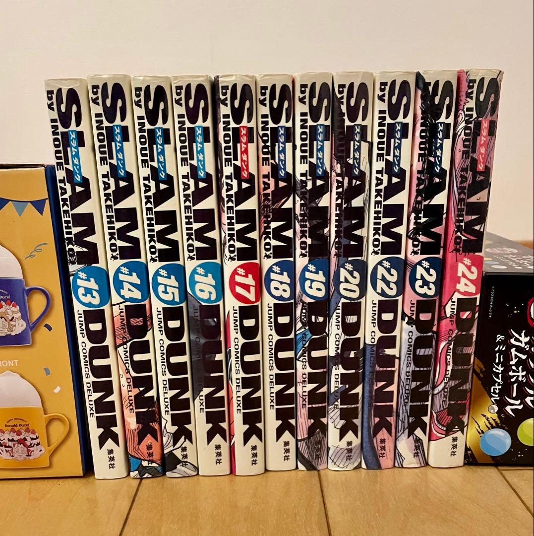 バガボンド37冊、リアル15冊、スラムダンク　完全版24冊