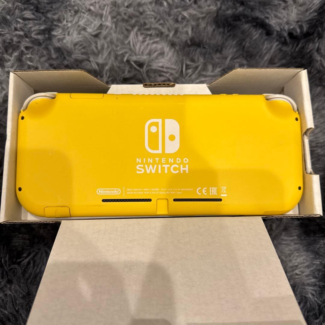 な*み様 Nintendo Switch Lite イエロー 箱付き