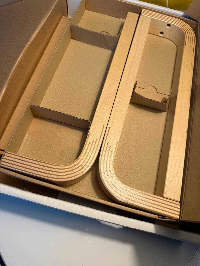 新品未使用　Artek 90th スツール60 コントラスティ