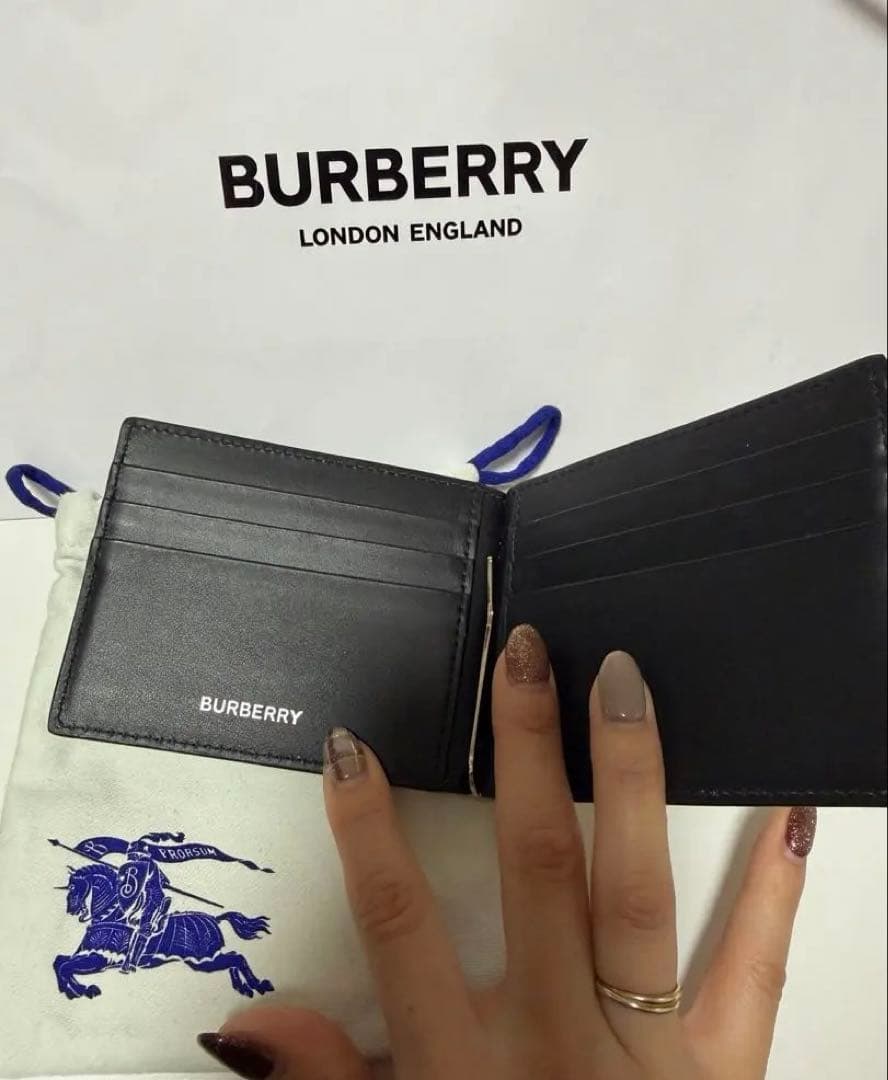 美品BURBERRY レザー マネークリップ ベージュ
