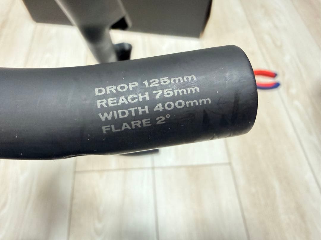 Roval カーボンハンドルバー 400mm