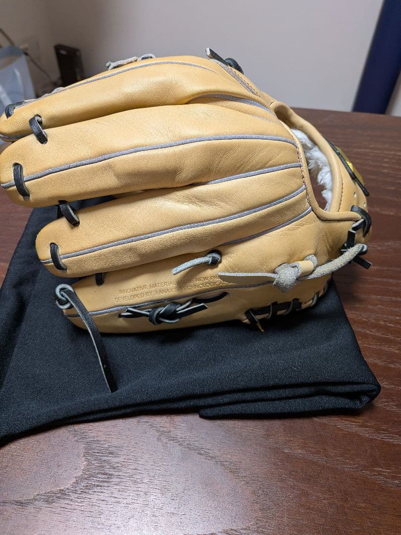 ザナックス トラスト/軟式/内野手用グラブ/ショート/サード/セカンド