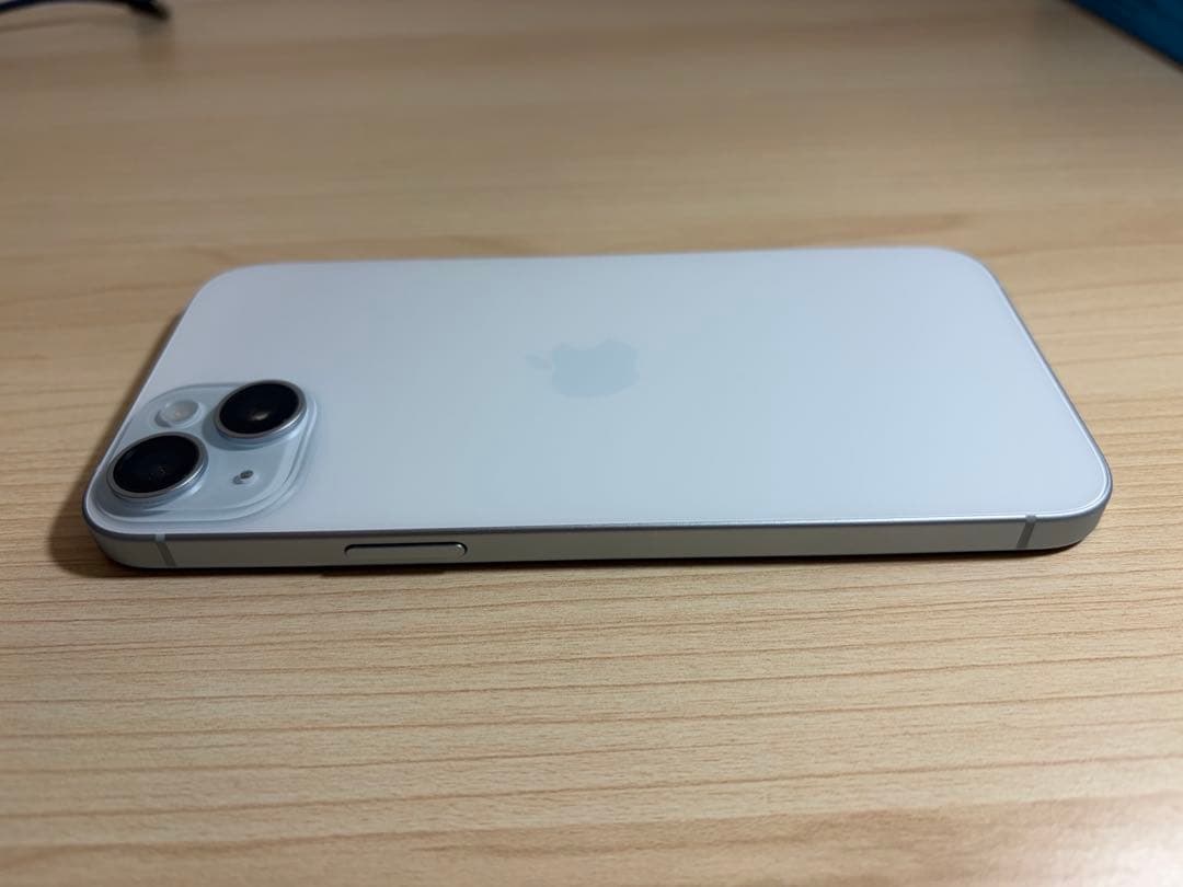 iPhone 15 Plus 128GB ブルー