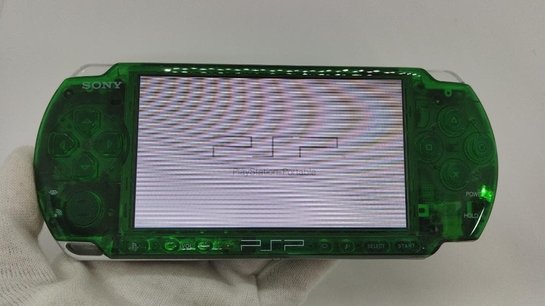 PSP 3000 すぐ遊べるセット【美品・カスタム】スケルトン　グリーン