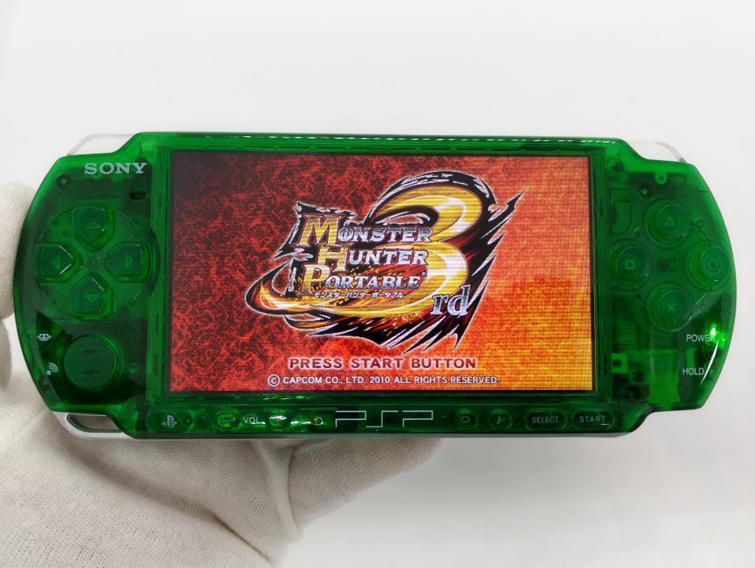 PSP 3000 すぐ遊べるセット【美品・カスタム】スケルトン　グリーン
