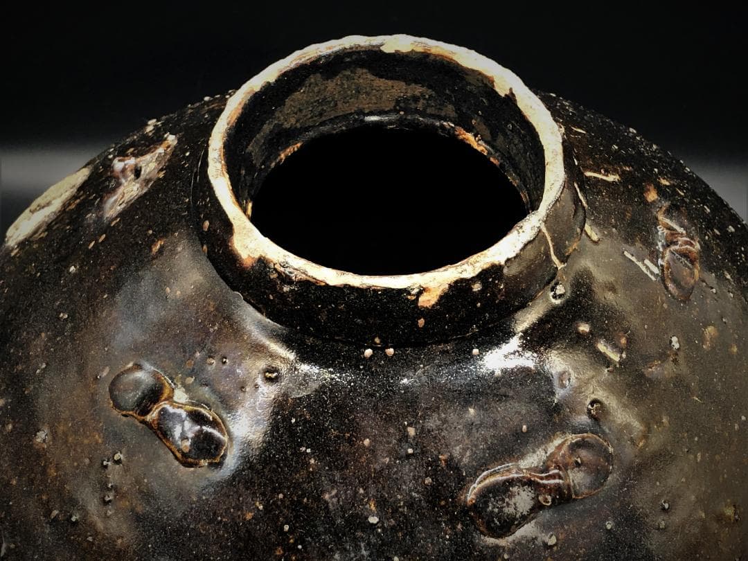 【褐釉四耳壺（呂宋壺）】　フィリピン渡来　ルソン壺　呂宋助左衛門