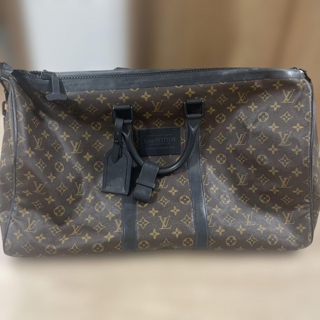 LOUIS VUITTON ウォータープルーフキーポルバンドリエール55